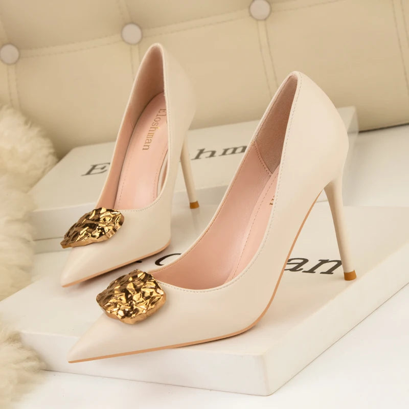 Sexy Metal Decoration Shoes Ladies Fashion Pointed Wedding Shoes Dress High Heels Casual Women's Shoes New Women's Shoes